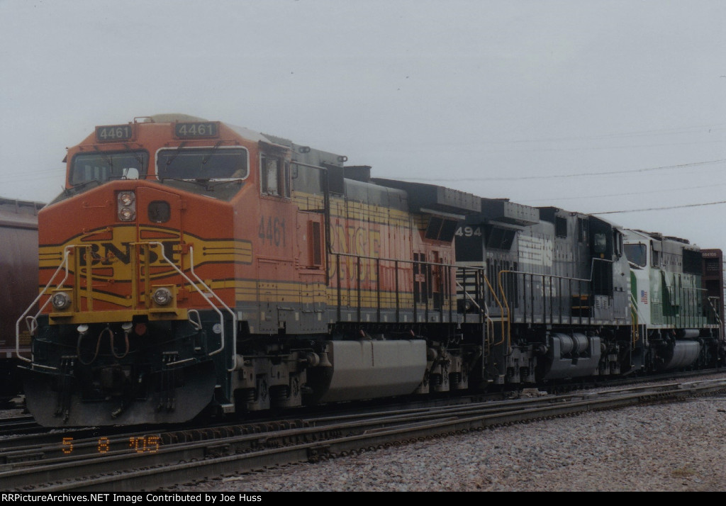 BNSF 4461 East